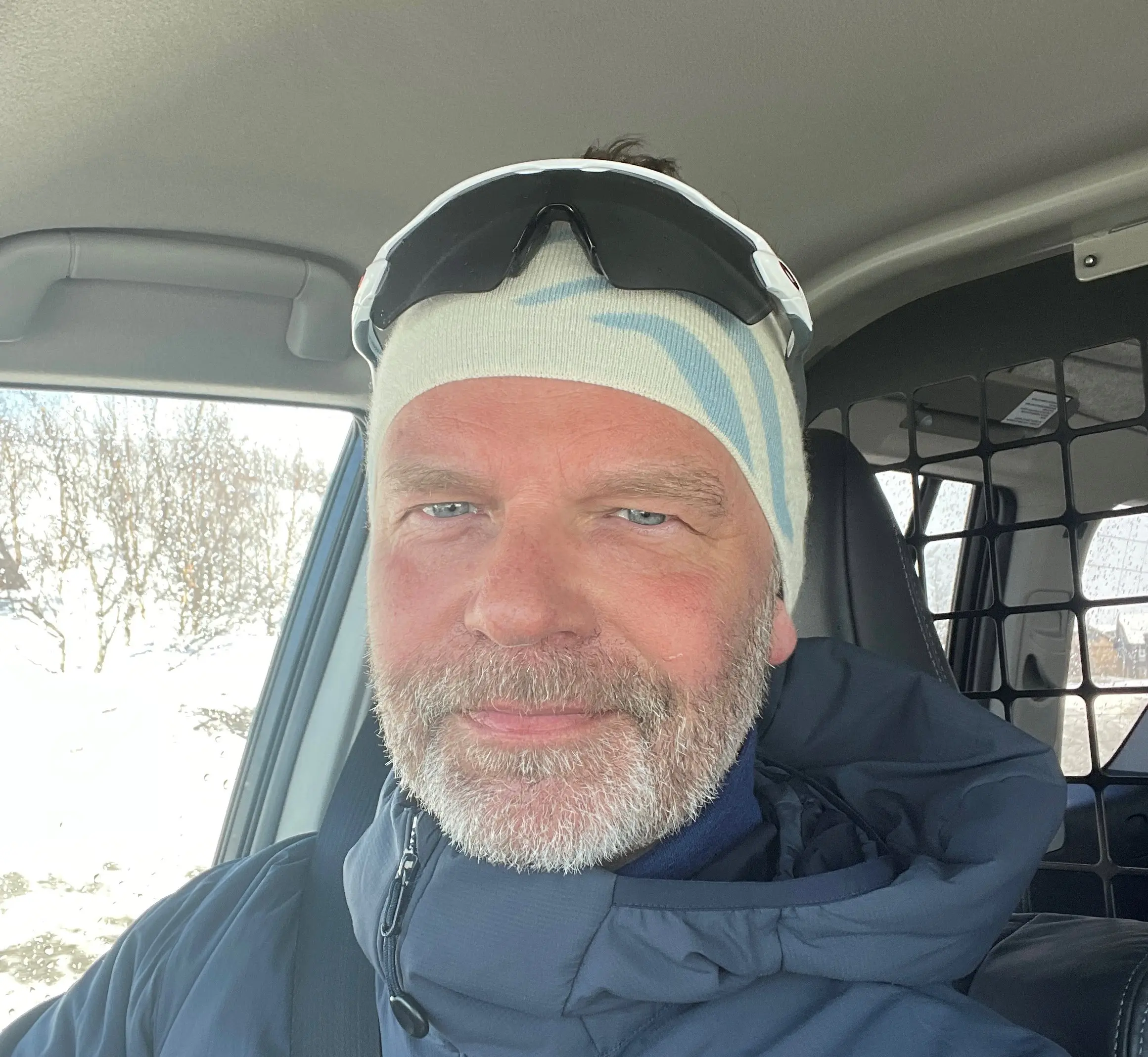 bildet viser Bjørn Terje Jacobsen som jobber hos hallingdal solskjerming